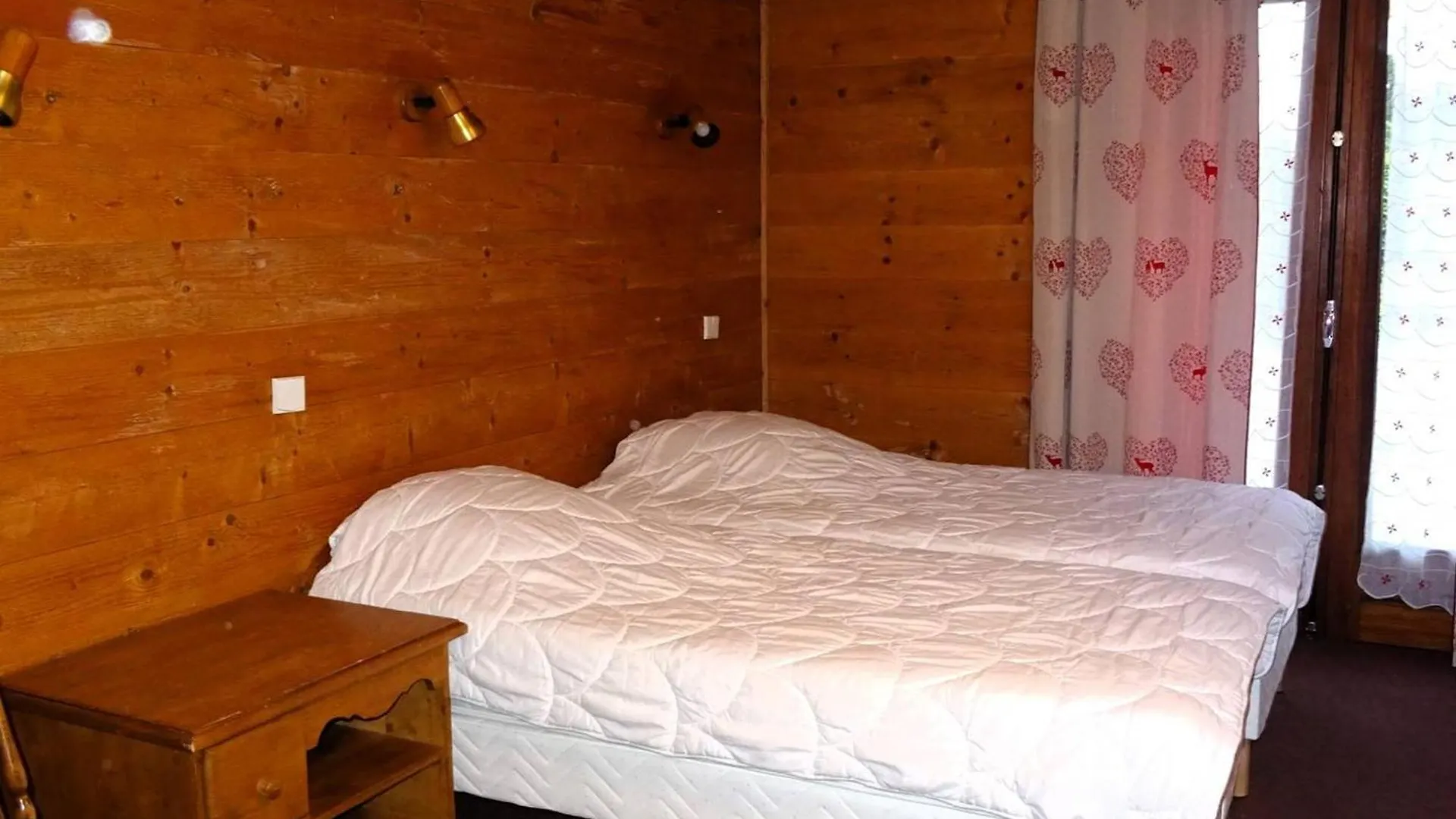 Les Gets : Appartement 6 Pieces, 13 Pers, Wi-Fi, 200M Commerces, 450M Pistes, Draps Et Serviettes Inclus - Fr-1-802-55 Les Gets